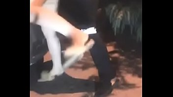 Gadis Tiongkok Mesum Digilir Di Pinggir Jalan