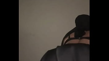 Gadis Muslimah Berjilbab Memukul Pantat Arabnya Yang Montok Sambil Mendesah Saat Menggoyangkan Bokong Kotornya Sendirian