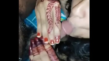 Gadis Seksi Dari Timur Yang Menggoda