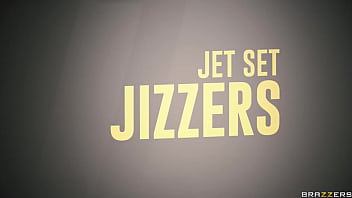 Goyangan Seksi Lasirena69 Dan Hazel Grace – Adegan Panas Full Video Di Brazzers