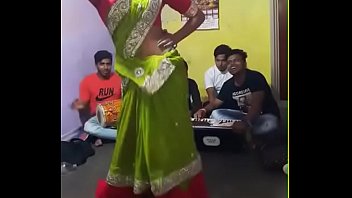 Desi Bhabhi Yang Menggoda Dan Siap Memuaskan Hasratmu