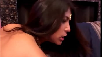 Gadis India Hot Digoyang Ganas Hingga Muncrat Di Wajah – Suara Desahan Hindi Bikin Greget