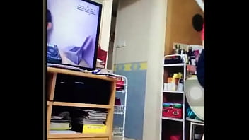 Pembantu Rumah Tangga Indonesia Yang Menggoda Dan Penuh Gairah