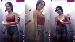 Diva Siremar Mandi Basah-basahan Tanpa Bra, Payudaranya Menggoda
