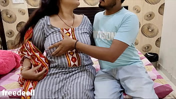 Dost Ki Maa Ko Chod Daala, Maza Aagaya