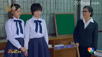 Dihajar Habis-habisan Oleh Cewek Asia Korea Dan Jepang Yang Seksi