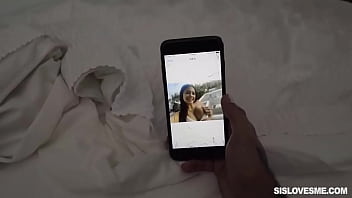 Serena Santos Menggoda Dan Memuaskan Nafsu Adik Tiri Nakalnya