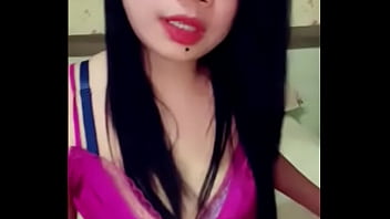 Tante Indonesia Payudara Montok Siap Menggoda Di Live Streaming
