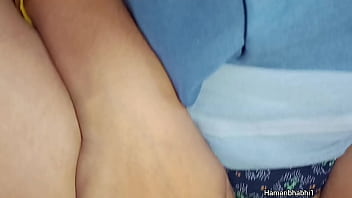 Istri India Yang Panas Digerogoti Oleh Kekasih Gelapnya.