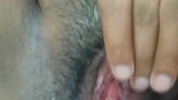 Puki Desiku Yang Montok Dan Membengkak