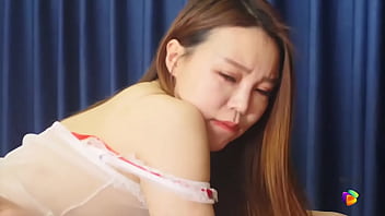 模特面试：镜头下的私密试镜