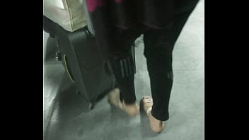 Pantat Sempit Desi 2: Rintihan Di Ranjang