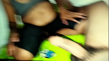 Bos Tiongkok Sangat Gemar Memanfaatkan Pembantunya Untuk Melayani Hasrat Nafsu Birahi Di Ranjang