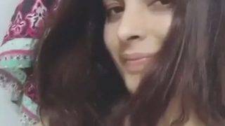 Gadis India Cantik Bugil Pamer Tubuh Seksi