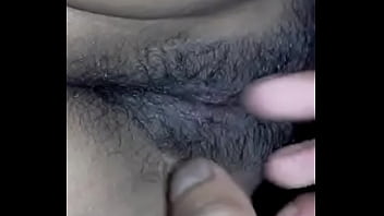 Gadis Lugu Jelaskan Cara Bercinta, Dalam Bahasa Hindi Dia Mengajarkan Gimana Caranya Bikin Perawan Jadi Longgar Dan Penuh Cinta Yang Manis