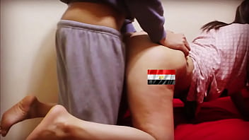 مصرية شرموطة تتناك نيك مربرب وتصرخ من اللذة في كوسها