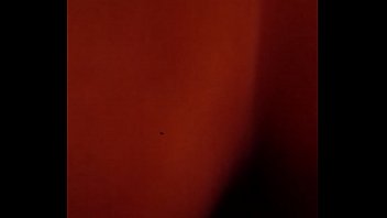 Esposa Adúltera Implorando Que Le Azoten Las Nalgas