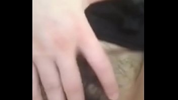 Gadis Remaja Tiongkok Menggoda Dengan Mulut Sensual