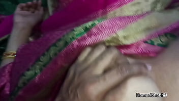 Bhabhi India Panas Digoyang Keras Sampai Meraung.