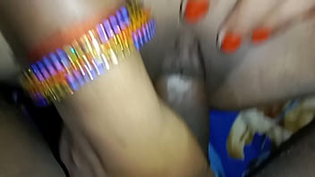 Desi Bhabhi Sangeet: Gaon Ki Gali Mein Saree Uthake Zor Zor Se Chudai, Spasht Hindi Awaz Mein