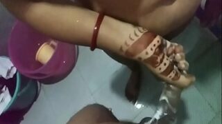 Pasangan Pengantin Baru India Bercinta Panas Dalam Video Seks Berbahasa Bangla