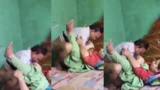 Tante Telugu Bayar Sewa Dengan Melayani Nafsu Sang Tuan Tanah