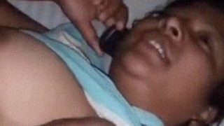 Video Panas Pelacur India Berpayudara Besar Menelepon Saat Bercinta