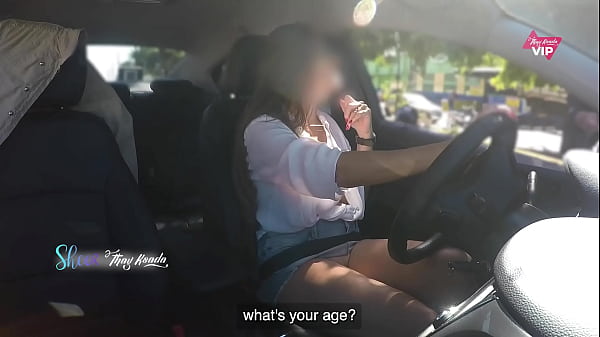 Istri Panas Tanpa Celana Dalam Minta Petunjuk Jalan Dan Membiarkan Orang Asing Meraba Tubuhnya
