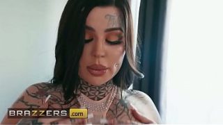 Dibayar Tunai Dengan Kontol Keras Oleh Valentine Yang Menggoda / Brazzers / Masukkan Kode Xvpromo Di Situs Resmi Untuk Diskon