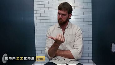 Melodi Panas Gloryhole Melody Marks Di Brazzers, Masuk Kode Xvpromo Untuk Diskon Eksklusif