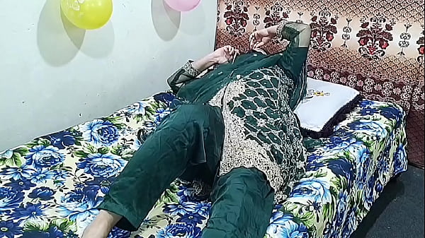 Wanita India Yang Sudah Menikah Memanggil Pemuda Untuk Bercinta Kasar Dengan Suara Erotis Hindi