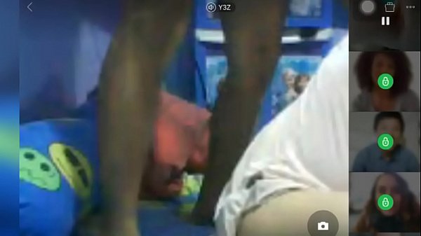 Tayangan Langsung: Aksi Panas Cewek Bunting Di Depan Webcam