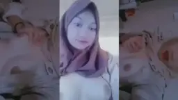 Gadis Hijab Smp Montok, Dadanya Menggoda