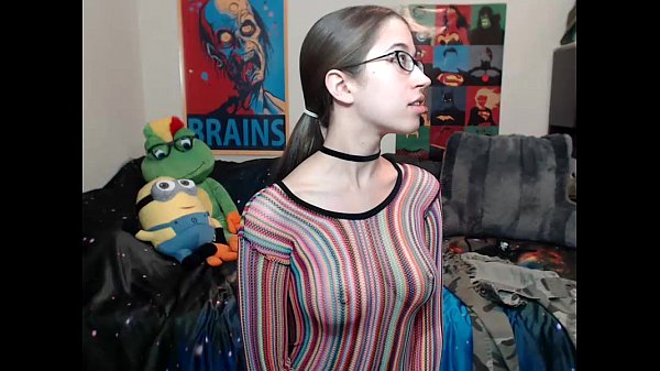 Alexxxcoal Remaja Memamerkan Payudara Seksi Di Webcam Live – 6cam.biz