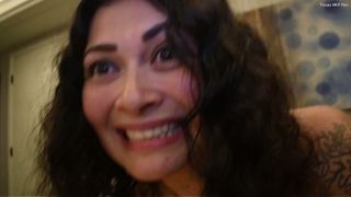 Istri Panas Latina Tak Bisa Puas Dengan Teman Anak Tirinya