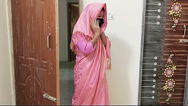 Desi Bhabhi Digebuki Ganas Sama Dever, Suara Bengali Nyaring Banget