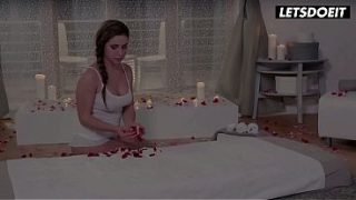 Pijat Spesial Hari Valentine Dari Cewek Rusia Montok – Letsdoeit