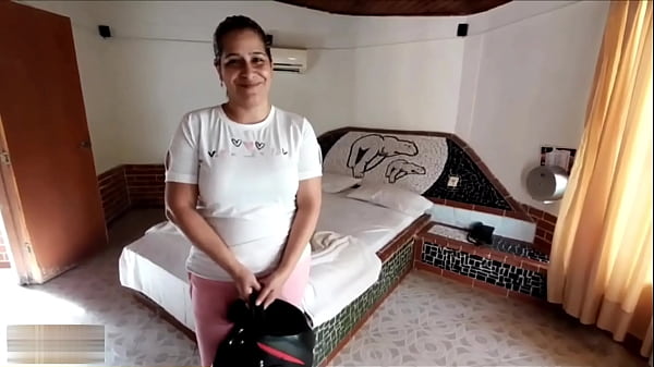 Follando A Mi Suegra Por Toda La Ciudad Tras Ser Abandonado Por Mi Novia – Parte 1