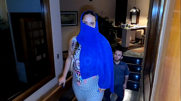 Festa De Despedida De Solteira Árabe Desi Com Anão Bombeiro Sensual Do Sbt, Pitoco173