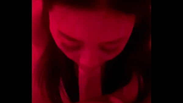 Layanan Oral Eksklusif Dari Gadis Oriental