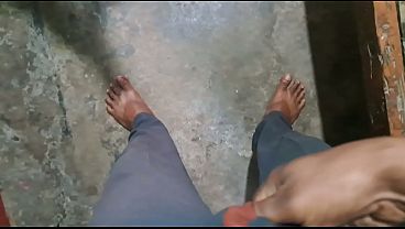 Pacar Desi Hisap Kontol Pacarnya Di Kamar Mandi