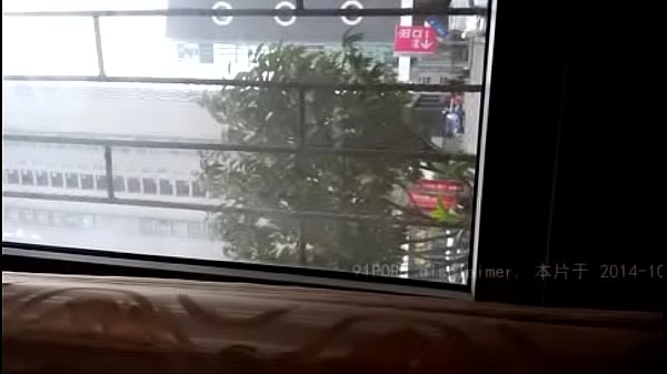 浩哥与闺蜜的饭桌激情夜