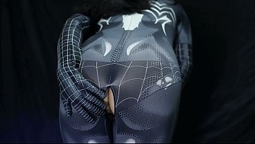 Cewek Montok Tobrut Cosplay Spiderman Digituin Tukang Becak
