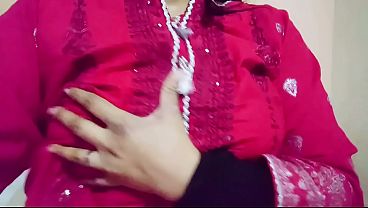 Desi Bhabhi Ko Pel Ke Pani Nikal Diya, Hindi Audio Mein Suno