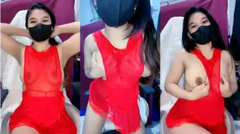 Aoraa Live Tanpa Daleman, Pamer Tubuh Polos Bikin Muncrat