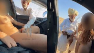 Istri Telanjang Main Seru Di Jalan Sama Pria Rajasthan, Ngewe Liar Di Alam Terbuka