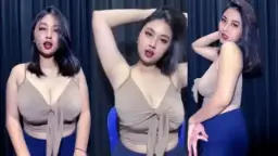 Sri Ayu, Body Montok Bikin Pascol Sange Berjilid-jilid