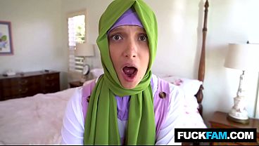 Hijab Ngewe Pertama Kali Ngerasain Kontol Gede Izzy Lush Sama Donnie Rock