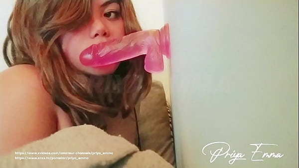 Gadis India Arab Priya Emma Ngentot Dildo Sampai Basah Kencang