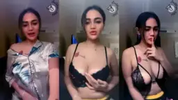 Lingerie Hitam Mango Live, Bikin Kelojotan Lihat Tubuh Mulusnya
